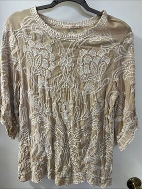 Solitaire Beige Tunic with White Floral Embroidery